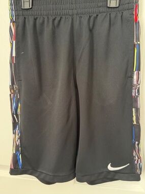 Nike Dri-Fit XL Boys Shorts